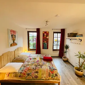 Bed & Breakfast Labyrinthe Lit 180 Cm Salle De Bain, Petit Dej Compris, Mirepoix (Ariege)